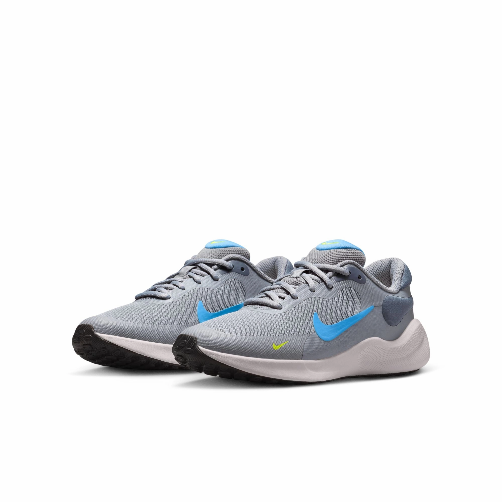 On Cloud Running Shoes Uk Sale Boys' Nike Youth Revolution 7