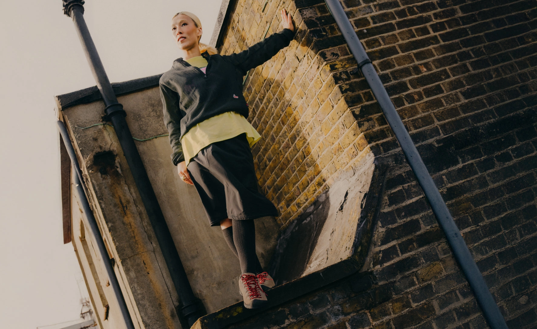 Good Intermediate Climbing Shoe Indoor Bouldering Women's Jasper Sneaker  |  Lemon Curry/Lemon Curry